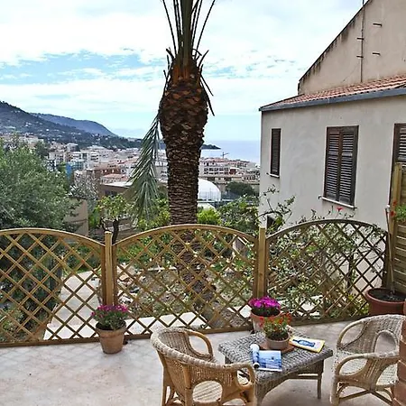 Superior Vacation Service - Cefalu' City Centre * Cefalù
