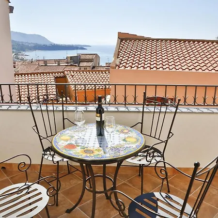 Superior Vacation Service - Cefalu' City Centre