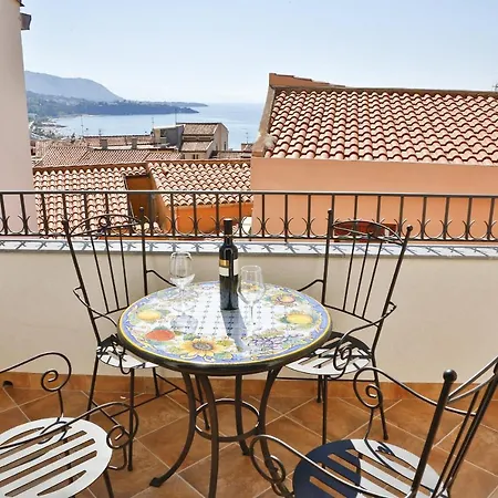 Superior Vacation Service - Cefalu' City Centre